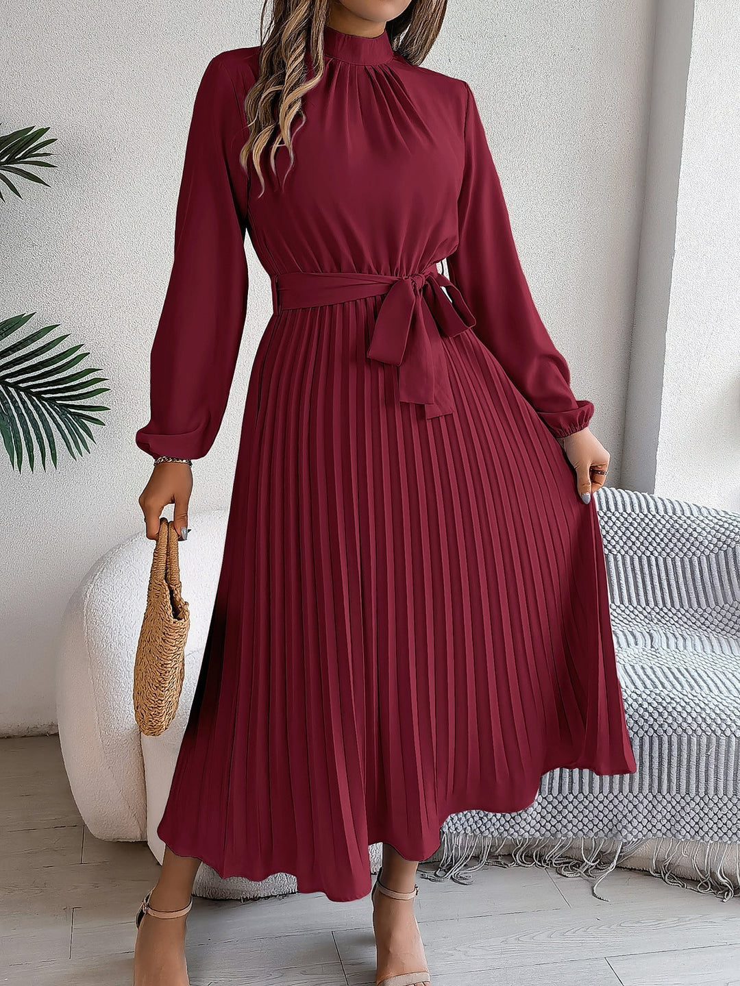 Martine | Robe Maxi Plissée Ceinturée