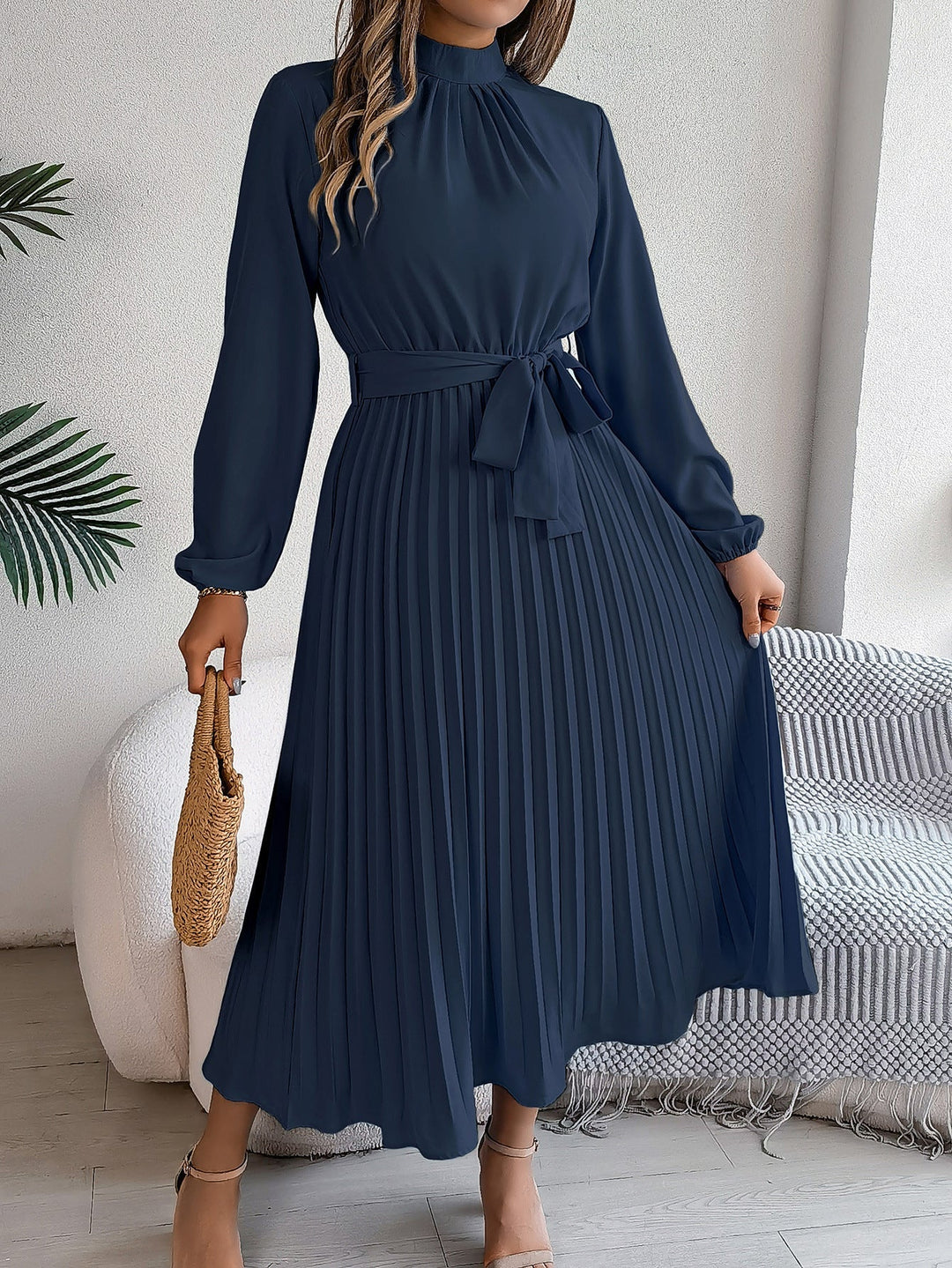 Martine | Robe Maxi Plissée Ceinturée