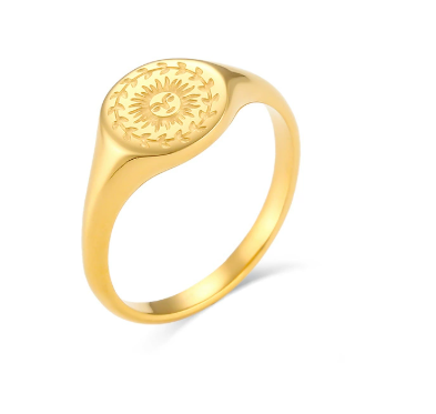 Bague en or pour le solstice d&